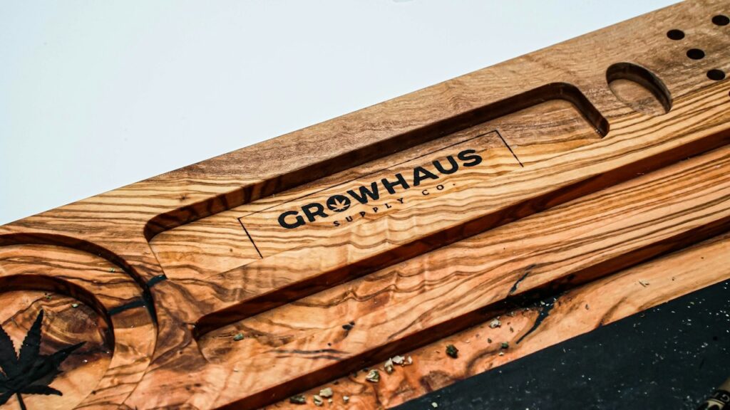 Deluxe Rolling Tray Set