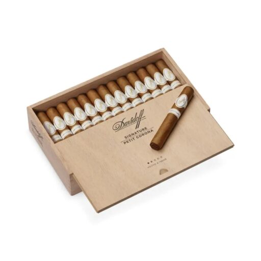 Davidoff Signature Petit Corona Cigar — Box of 25